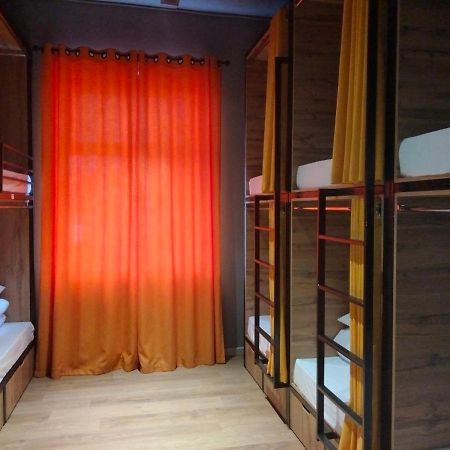 Hostel Bro Astana Bagian luar foto
