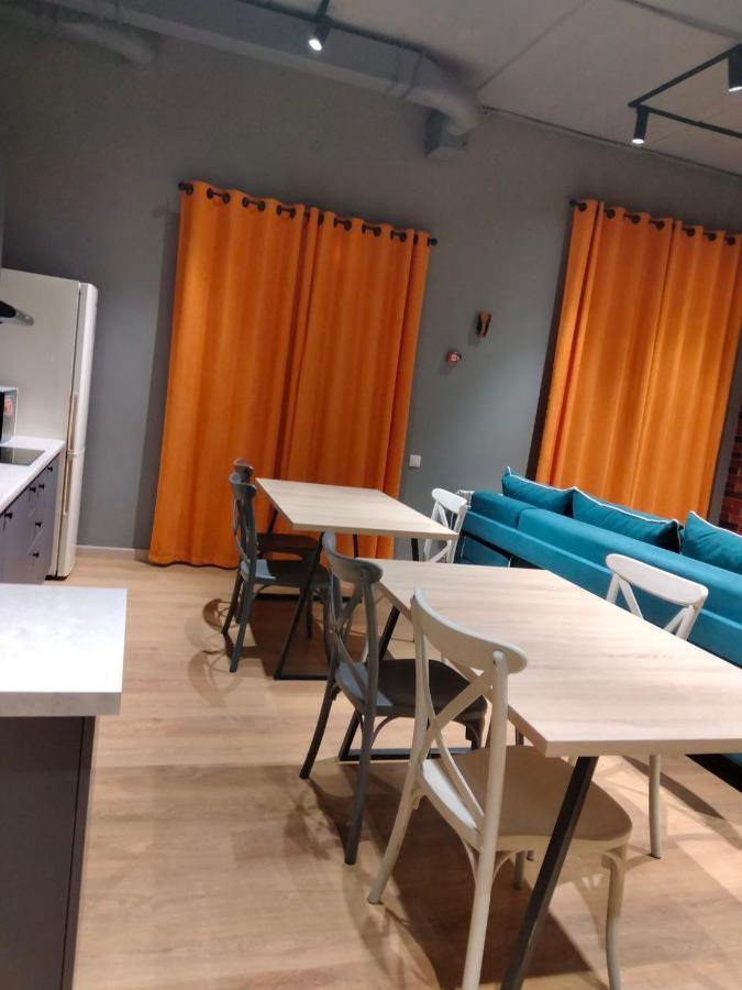 Hostel Bro Astana Bagian luar foto