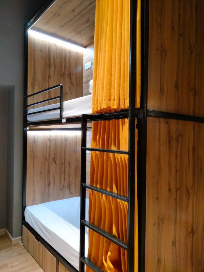 Hostel Bro Astana Bagian luar foto