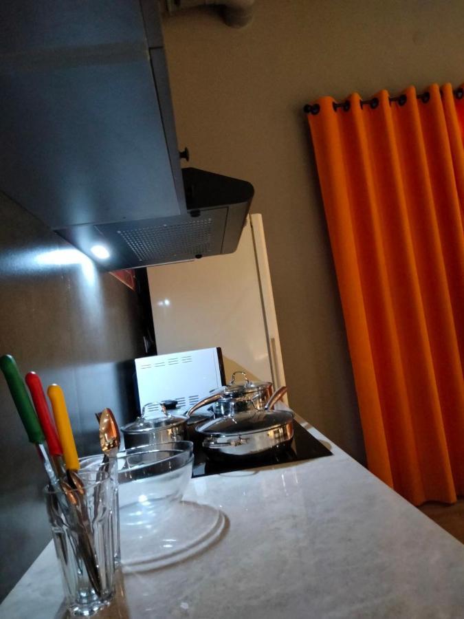 Hostel Bro Astana Bagian luar foto
