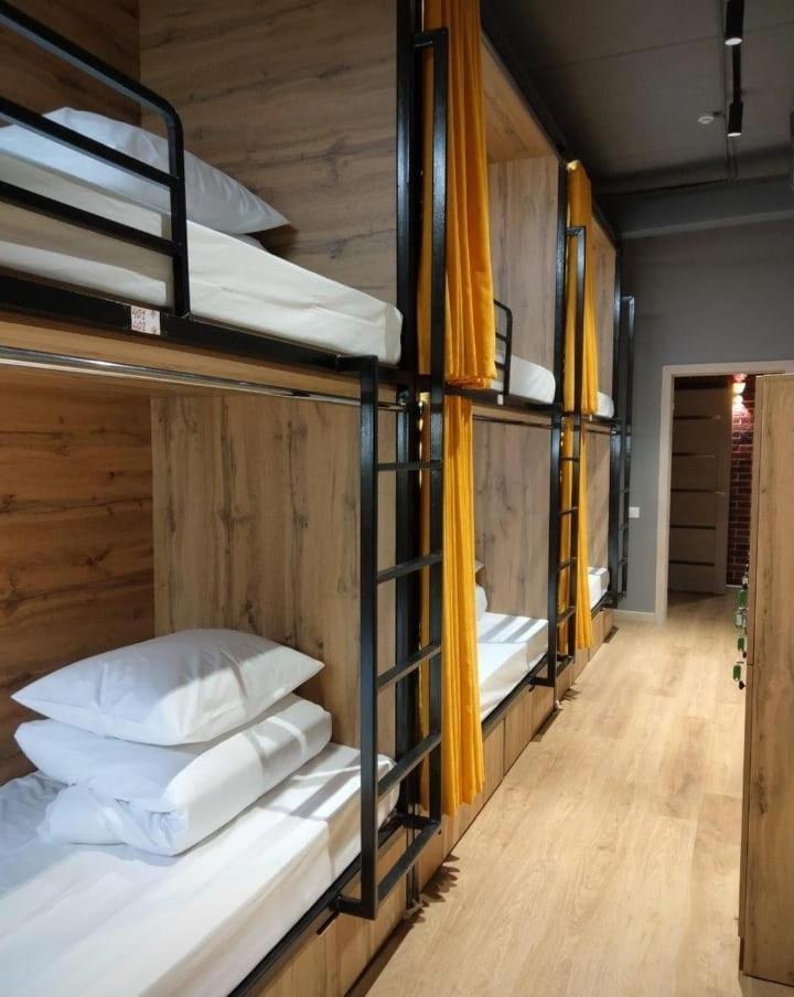 Hostel Bro Astana Bagian luar foto